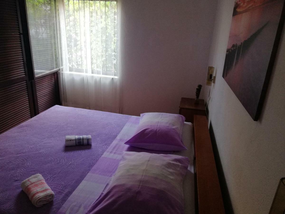 Vacation Home Mirjana Seget Vranjica Exterior foto